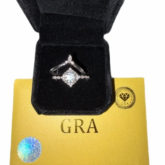 Moissanite 1.1ct Ring and Band Size:9 - Picture 1 of 4